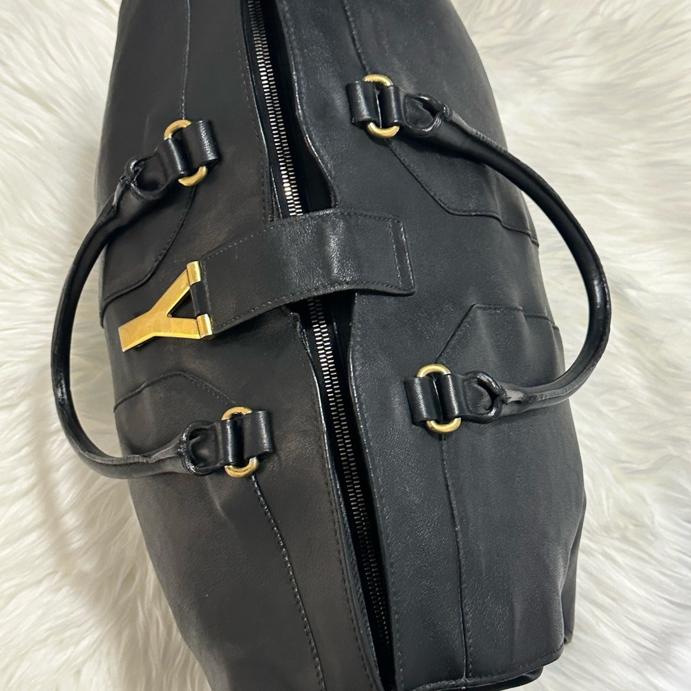 Yves Saint Laurent Black Leather Chyc Cabas Hand Bag  with Gold Accent - Picture 4 of 10